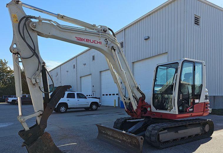 2013 Takeuchi TB285